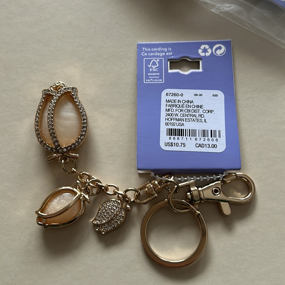 Tulip rhinestones key chain